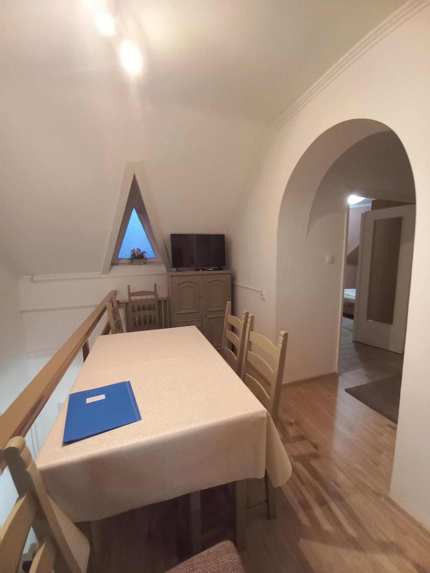 Apartment Sandor *